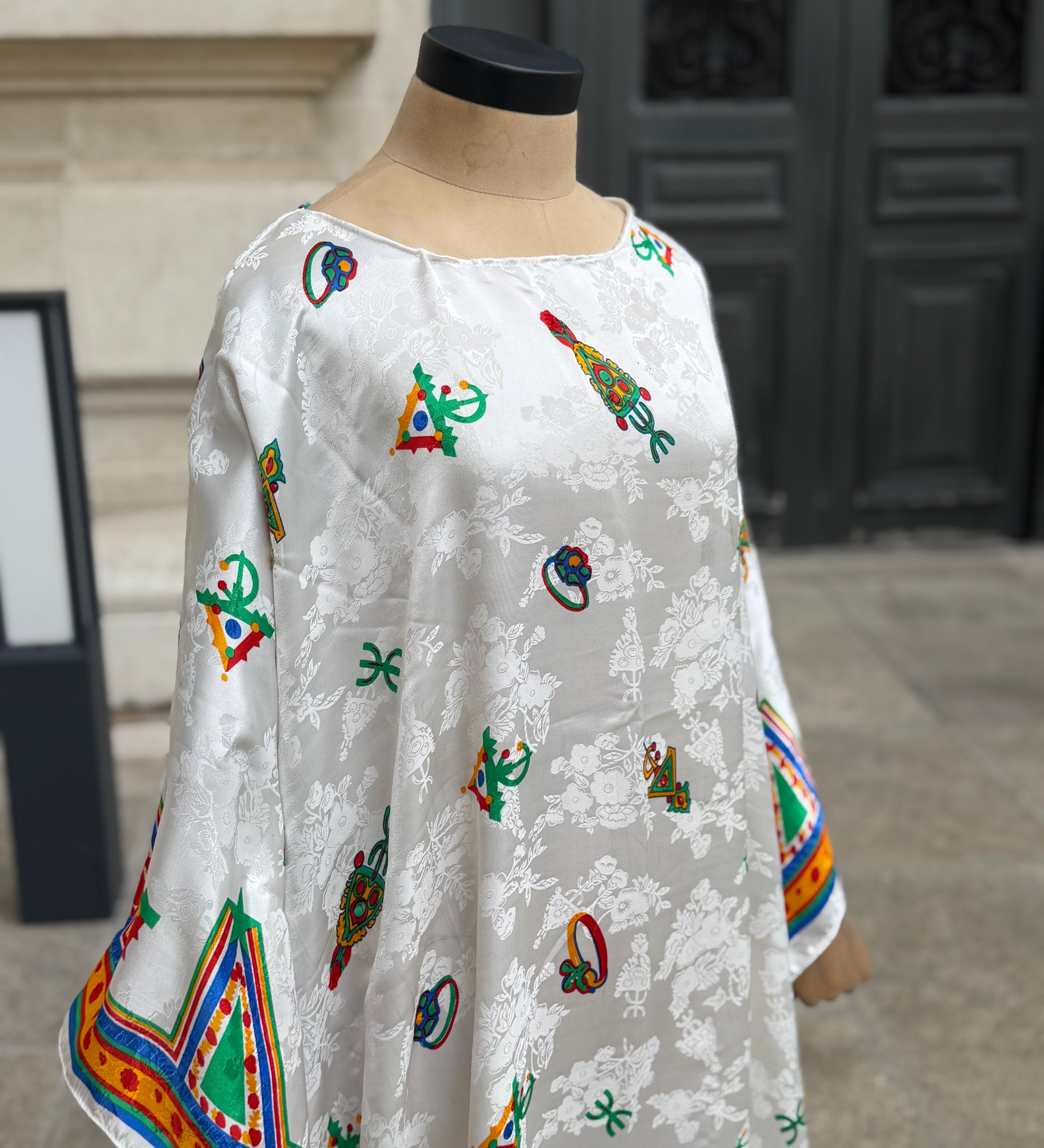abaya-tasfut-amazigh-satinée-mbashop